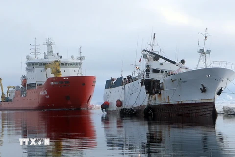 Các công ty Hàn Quốc giúp Nga đóng tàu phá băng chở dầu-khí