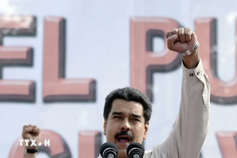 Venezuela xem xét trao quyền đặc biệt cho tổng thống chống ngoại xâm
