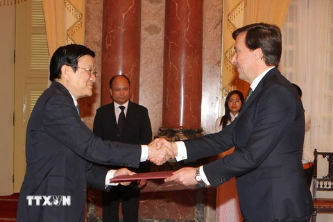 Chủ tịch nước Trương Tấn Sang tiếp các Đại sứ trình quốc thư