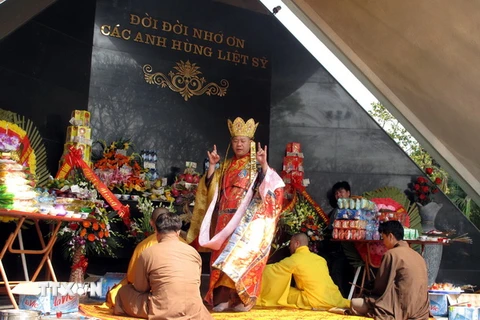 Nhiều hoạt động trong chương trình “Lễ hội Phật giáo mùa hoa ban”