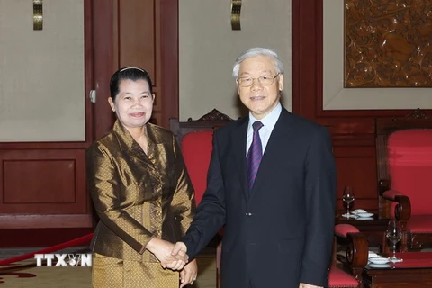 Tổng Bí thư tiếp Đoàn đại biểu cấp cao Đảng Nhân dân Campuchia