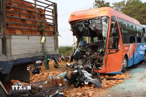 Đã xác định danh tính 17 nạn nhân vụ tai nạn giao thông tại Đắk Lắk