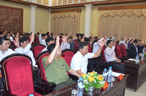 Bầu bổ sung hai phó chủ tịch Ủy ban Nhân dân tỉnh Hà Nam