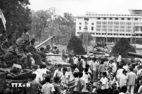 Bạn bè Cuba kỷ niệm ngày Chiến thắng 30/4 lịch sử của Việt Nam