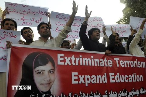 Pakistan tuyên án tù 10 bị cáo mưu sát nữ sinh Malala Yousafzai