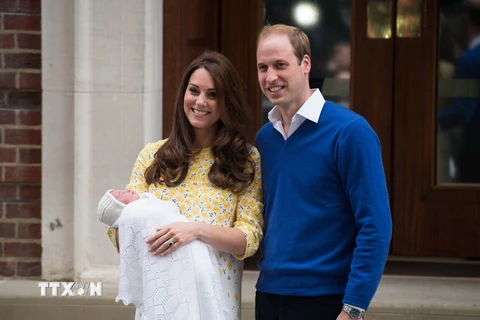 Công chúa mới của Hoàng gia Anh được đặt tên là Charlotte 