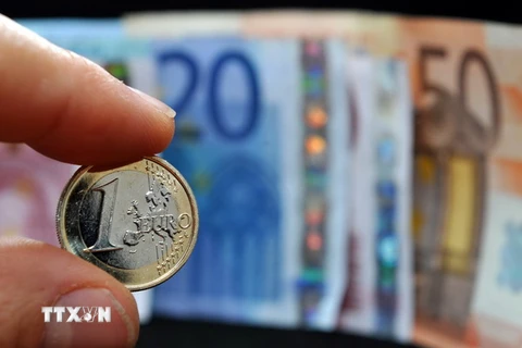 Đồng euro mất giá trước thềm cuộc họp của Eurogroup