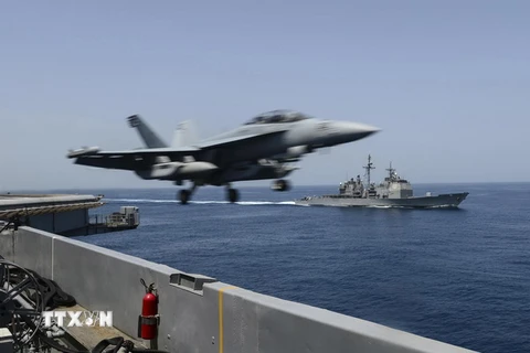 Tàu chiến Mỹ sẽ khiến Trung Quốc thay đổi chính sách ở Biển Đông?