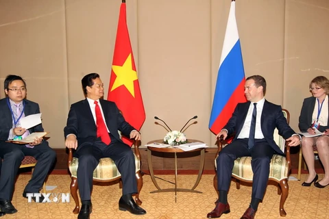 Thủ tướng Nguyễn Tấn Dũng gặp Thủ tướng Liên bang Nga, Ngài Dmitry Anatolyevich Medvedev. (Ảnh: Đức Tám/TTXVN)