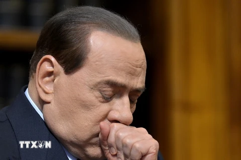Cựu Thủ tướng Silvio Berlusconi trong cuộc họp báo tại Rome ngày 25/5/2012. (Nguồn: AFP/TTXVN)