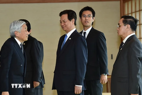 Thủ tướng Nguyễn Tấn Dũng hội kiến với Nhật Hoàng cùng lãnh đạo các nước Mekong. (Nguồn: TTXVN)