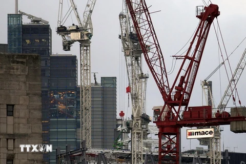 Công trình xây dựng ở trung tâm thủ đô London. (Nguồn: AFP/TTXVN)