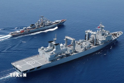 Hải quân Nga và Trung Quốc tham gia cuộc tập trận ở Địa Trung Hải. (Nguồn: THX/TTXVN)