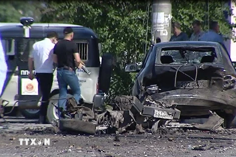 Hiện trường một vụ nổ bom tại Dagestan. (Nguồn: AFP/TTXVN)