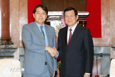 Chủ tịch nước Trương Tấn Sang tiếp Bộ trưởng Nông lâm Ngư nghiệp Nhật Bản Hayashi Yoshimasa đang ở thăm và làm việc tại Việt Nam. (Ảnh: Nguyễn Khang/TTXVN)