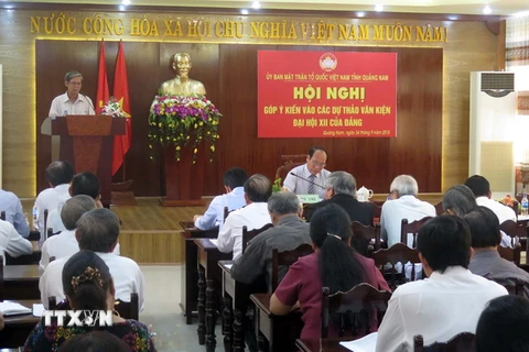 Quảng Nam đóng góp ý kiến vào các dự thảo văn kiện Đại hội 12 của Đảng. (Ảnh: Đỗ Trưởng/TTXVN)