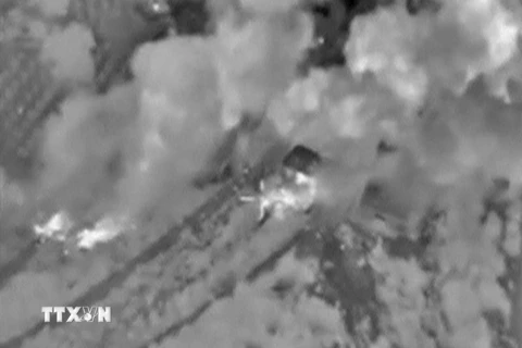 Không quân Nga không kích trúng mục tiêu IS tại Syria. (Nguồn: Reuters/TTXVN)