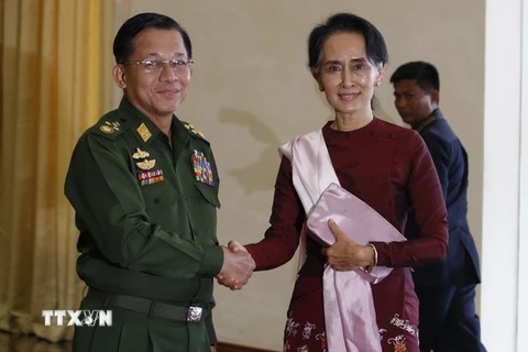 Lãnh đạo NLD gặp Tư lệnh Lực lượng vũ trang. Ảnh minh họa. (Nguồn: AFP/TTXVN)