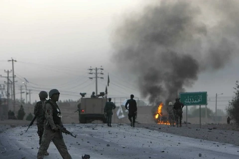 Hiện trường một vụ đánh bom ở Afghanistan. (Nguồn: businessinsider.com)