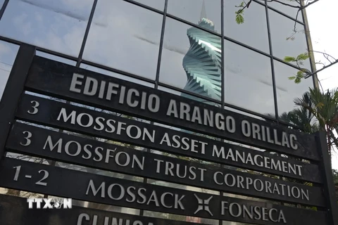 Tòa nhà trụ sở của Công ty luật "thiên đường trốn thuế" Mossack Fonseca tại thành phố Panama City ngày 3/4. (Nguồn: AFP/TTXVN)