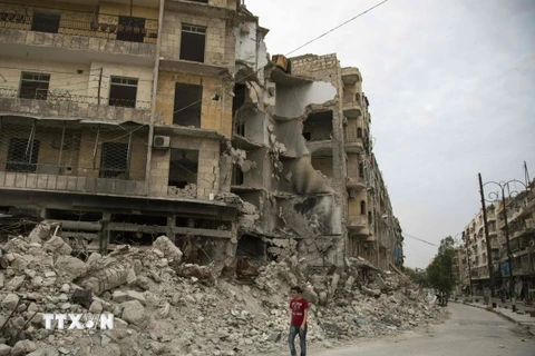 Cảnh đổ nát trong xung đột ở Aleppo ngày 2/5. (Nguồn: AFP/TTXVN)