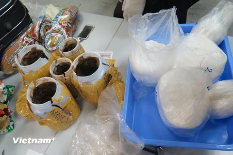 Tang vật bị thu giữ tại sân bay Tân Sơn Nhất. (Ảnh: Hoàng Hải)
