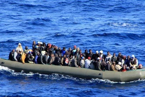 Người di cư trên vùng biển Libya. (Nguồn: AFP)