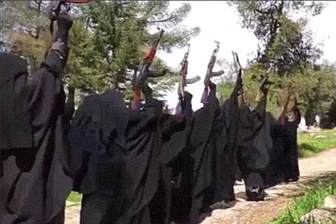 Các nước Balkan bất lực trước việc IS tuyển mộ phụ nữ