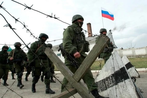 Binh lính Nga canh gác tại biên giới với Ukraine. (Nguồn: Reuters)