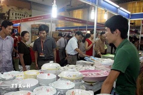 Hội chợ hàng Thái Lan tại Việt Nam. (Ảnh: Tuấn Anh/TTXVN)