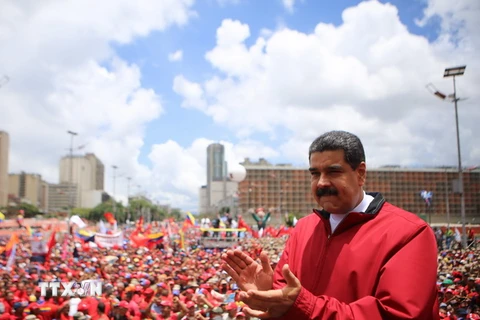 Tổng thống Venezula Nicolas Maduro trong cuộc tuần hành ủng hộ Chính phủ tại Caracas, Venezuela ngày 1/9. (Nguồn: EPA/TTXVN)