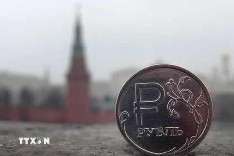 Hình ảnh đồng rúp tại trung tâm thủ đô Moskva ngày 6/11. (Nguồn: AFP/TTXVN)