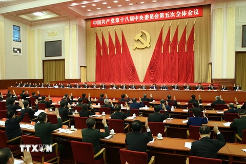 Quang cảnh lễ bế mạc Hội nghị Trung ương 5 khóa 18 Đảng Cộng sản Trung Quốc. Ảnh minh họa. (Nguồn: THX/TTXVN)