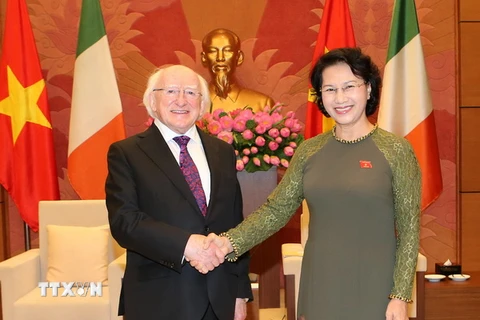 Chủ tịch Quốc hội Nguyễn Thị Kim Ngân tiếp Tổng thống Cộng hòa Ireland, Ngài Michael Daniel Higgins nhân chuyến thăm cấp Nhà nước tới Việt Nam. (Ảnh: Trọng Đức/TTXVN)