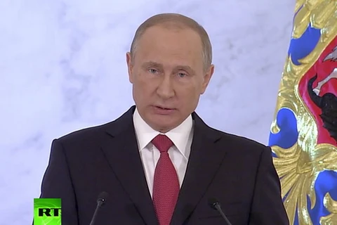 Tổng thống Nga Vladimir Putin đọc thông điệp liên bang. (Nguồn: RT)