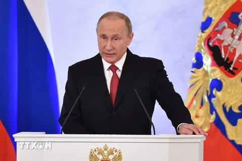 Tổng thống Nga Vladimir Putin đọc Thông điệp liên bang trước hai viện Quốc hội Nga ở Moskva ngày 1/12. (Nguồn: AFP/TTXVN)