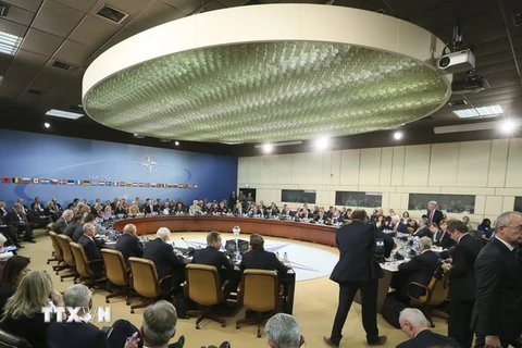 Toàn cảnh cuộc họp tại trụ sở NATO ở Brussels (Bỉ) ngày 6/12. (Nguồn: EPA/TTXVN)