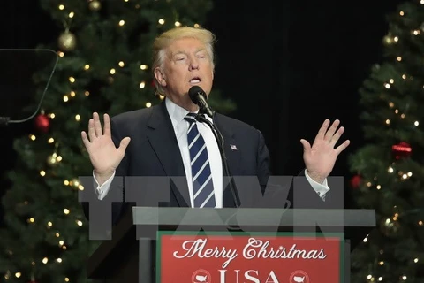 Tổng thống đắc cử Mỹ Donald Trump phát biểu tại một sự kiện ở West Allis, bang Wisconsin ngày 13/12. (Nguồn: AFP/TTXVN)