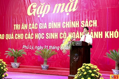 Phê chuẩn Phó Chủ tịch Ủy ban Nhân dân tỉnh Hà Nam và Bình Phước 