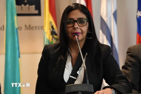 Ngoại trưởng Venezuela Delcy Rodriguez phát biểu tại Hội nghị Mercosur ở Montevideo (Uruguay) ngày 15/12. (Nguồn: AFP/TTXVN)