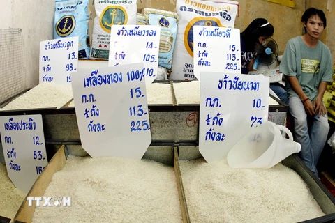 Gạo được bày bán tại thủ đô Bangkok, Thái Lan. (Nguồn: AFP/TTXVN)
