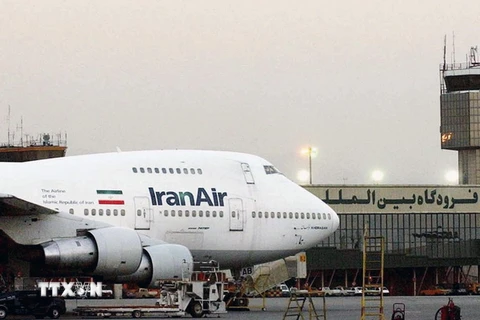 Máy bay Boeing 747 của Hãng Iran Air tại sân bay quốc tế Mehrabad ở Tehran. (Nguồn: AFP/TTXVN)