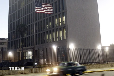 Đại sứ quán Mỹ tại thủ đô La Habana, Cuba, ngày 12/1. (Nguồn: EPA/TTXVN)