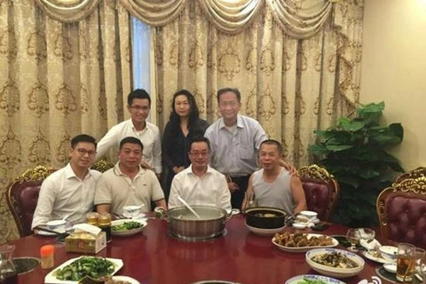 Bữa tiệc thịt tê tê. (Nguồn: shanghaiist.com)
