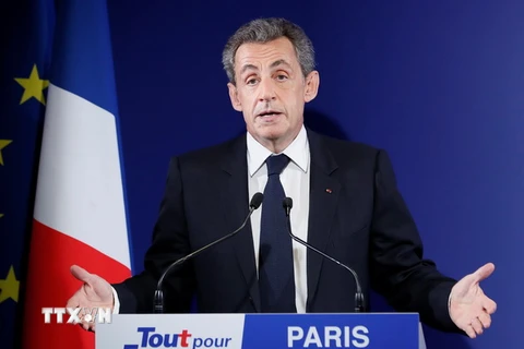 Cựu Tổng thống Pháp Nicolas Sarkozy sau cuộc bầu cử sơ bộ vòng một ở Paris ngày 20/11/2016. (Nguồn: AFP/TTXVN)