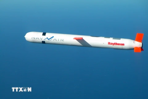 Một vụ thử tên lửa hành trình Tomahawk ở bang California, Mỹ ngày 11/10/2002. (Nguồn: AFP/TTXVN)