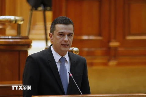Thủ tướng Sorin Grindeanu phát biểu trước phiên bỏ phiếu tín nhiệm tại Quốc hội ở thủ đô Bucharest, ngày 4/1. (Nguồn: THX/TTXVN)