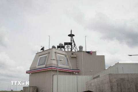 Hệ thống phòng thủ tên lửa của Mỹ (AAMDS) ở căn cứ Deveselu, cách thủ đô Bucharest của Romania 180km về phía nam ngày 12/5. (Nguồn: EPA/TTXVN)
