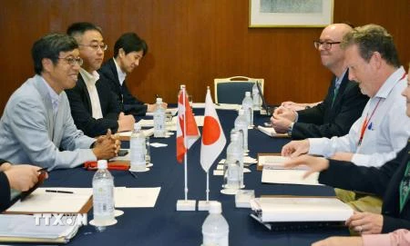 Các nhà đàm phán Nhật Bản và Canada thảo luận về TPP ở Tokyo, Nhật Bản ngày 12/7. (Nguồn: Kyodo/TTXVN)
