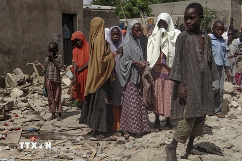 Hiện trường vụ đánh bom liều chết ở Maiduguri, Nigeria ngày 17/7. (Nguồn: AFP/ TTXVN)